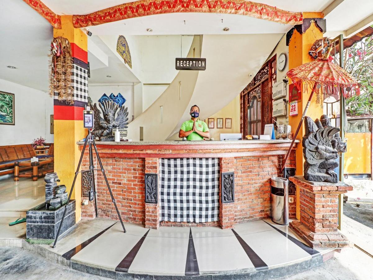 Oyo 90408 Hotel Horton Cirebon Esterno foto